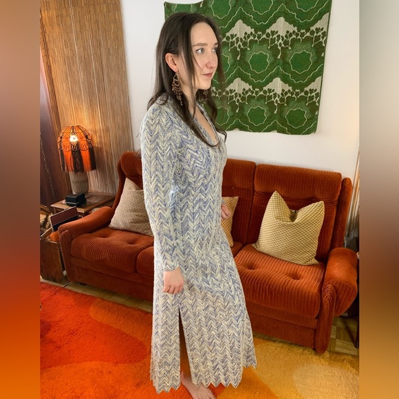 70s Hippie Era Handmade Woven Chevron Maxi Dress, M - Picture 4 of 8